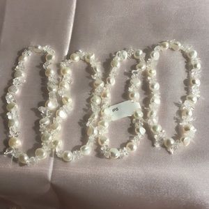 🆕Fresh water Pearl & Natural Crystal Rock